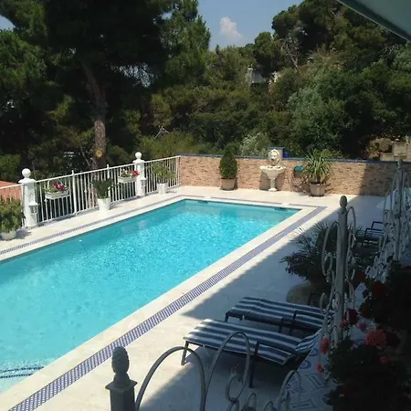 Villa Blau De Mar Lloret de Mar